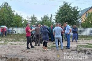 На Ківерцівщині селяни поскандалили через ліс і чинили опір поліції (Фото)