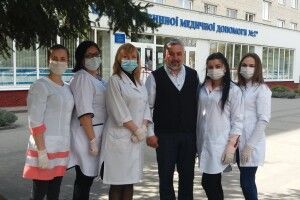 Медпрацівники КП «Луцький центр первинної медичної допомоги №2» публічно дякують священнику за чуйність