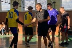 У Шацьку волейболісти змагались на призи лісового коледжу