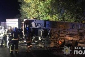 На Одещині вантажівка в’їхала в маршрутку – двоє загинули, дев’ятеро постраждали