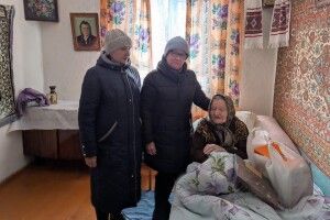 На Волині привітали довгожительку