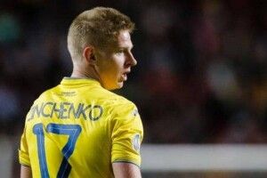 Стали відомі стартові склади збірних Франції та України