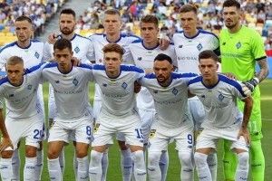 Букмекери вважають київське «Динамо» фаворитом сьогоднішнього поєдинку з празькою «Славією»  