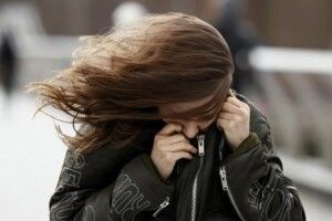 Майже по всій Україні оголосили штормове попередження 