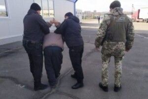 Прикордонники вигнали з країни агресивного фаната СРСР (відео)