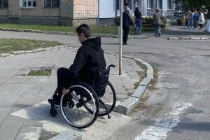 У віддаленому селищі на Волині також дбають про доступність (Відео)