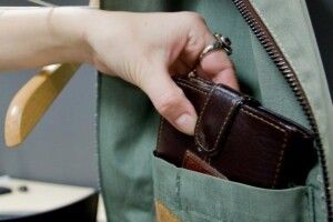 У Луцьку злапали 28-річну щипачку з Рівного
