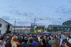 На день селища на Горохівщині зібралися тисячі людей (Фото)