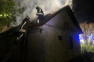 На Рівненщині в пожежі загинув чоловік: його старшого брата вдалося врятувати