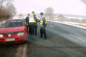 Волинянка за кермом народила дитину в дорозі (Відео)