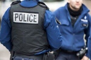 У Франції водій авто спробував протаранити групу людей