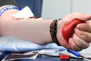 Нововолинець вдруге став заслуженим донором України