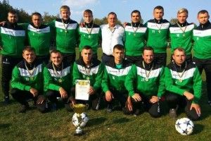 «Один за всіх, і всі за одного»: футбольна команда шацьких лісівників лідирує