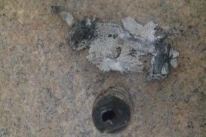 У новорічну ніч у помешкання нововолинців залетіла... ракета (Фото)