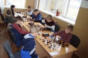 Юні лучани давали чосу за шаховими дошками