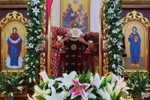 Митрополит Луцький і Волинський Михаїл очолив літургію в жіночому монастирі Святителя Василія Великого