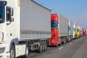 Як блокада кордону впливає на ціни на внутрішньому ринку та коли поляки припинять страйк
