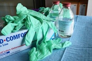 Чоловіку замість щеплення проти COVID-19 зробили стерилізацію