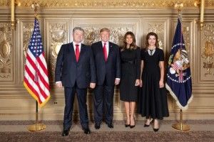 На свій День народження Порошенко похвалився фото із Трампом