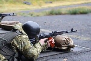 Біля Луцька чути постріли: будьте обережні