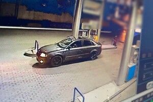 У Луцьку водій перечепив на своїй машині номери, заправився на АЗС на півтори тисячі й втік