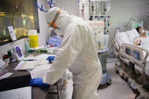 Вчені знайшли препарат проти тяжкої форми Covid-19