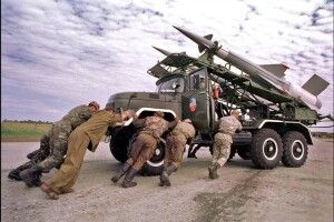 У РНБО допускають, що Путін розпочне проти України повномасштабну війну