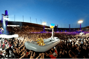 У Цюріху на рок-концерті розгорнули прапор України