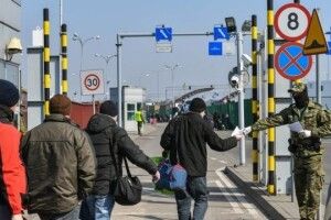 Заробітчани переказали рекордну кількість грошей до України