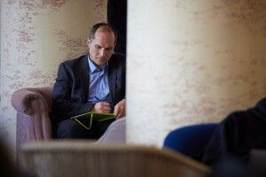 Скандал на пресконференції: Зеленський гучно посварився з відомим журналістом (Відео) 