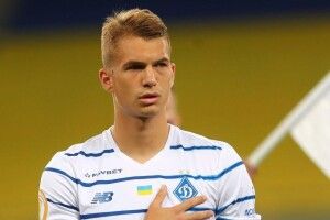 «Динамо» і «Сампдорія» затято торгуються щодо ціни за Владислава Супрягу
