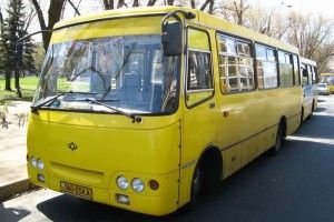 Водій маршрутки не захотів безкоштовно везти сина загиблого воїна