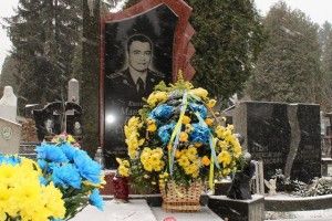 Волиняни вшанували загиблого колегу у Волновасі