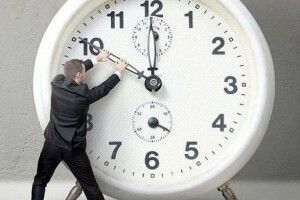 Рада не змогла скасувати перехід на літній час