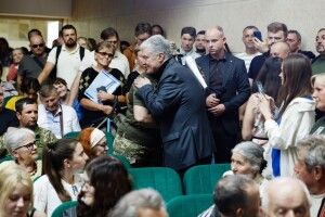 Порошенко: «Місто Лева — це про затишок, тепло та підтримку»