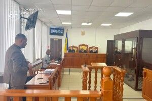 Волинянин отримав довічне ув'язнення за ґвалтування рідних доньок 