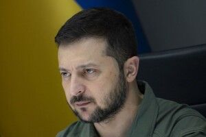Зеленський доручив відповідним інституціям оновити систему професійних свят