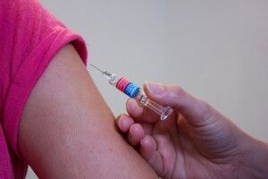 На Волині судитимуть медсестру, яка допомагала робити фейкові вакцинації