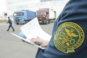 На Волині судитимуть працівницю митниці, через яку бюджет втратив півмільйона