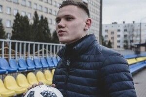 Близько сотні білоруських футболістів записали звернення проти дій силовиків (Відео)