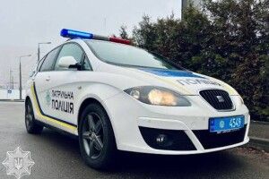 У Луцьку п’яний водій намагався перелізти на пасажирське сидіння
