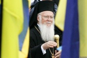 «Люди не власність єпископів» Константинополь закликав РПЦ зняти заборону на причастя
