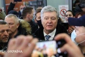 «Велика помилка Зеленського». Сенцов прокоментував переслідування Порошенка