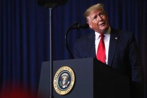 Трамп хоче поїхати в Росію святкувати 9 травня 