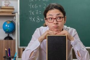 Держава не дала, заплатить місто: у Луцьку спрямують мільйони на зарплати освітянам