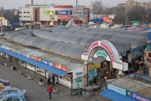 Луцьких базарників звільнять від орендної плати