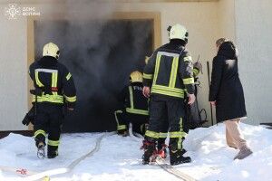 У Луцькому районі горіла котельня у приватному будинку