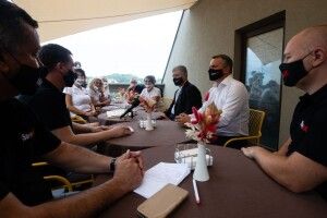 Активісти SaveФОП звернулися до Порошенка із проханням відстоювати права малого та середнього бізнесу