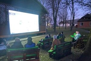 У Шацьку з'явився кінотеатр, в якому можна переглянути фільми просто неба