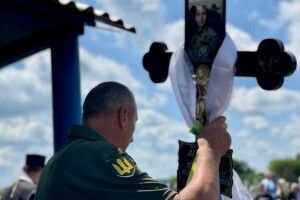 Сьогодні у Нововолинській громаді в останню путь провели двох Героїв